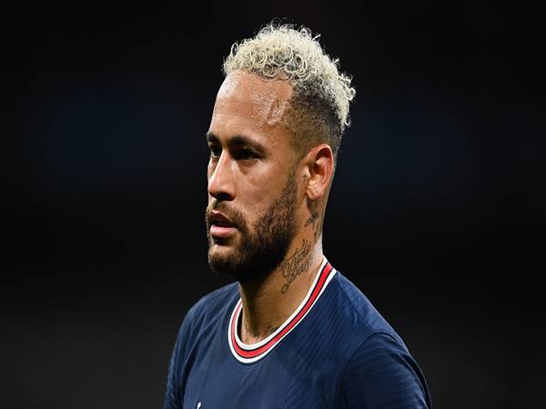Tin PSG 12/9: Neymar chỉ ra hậu vệ khó qua nhất Premier League