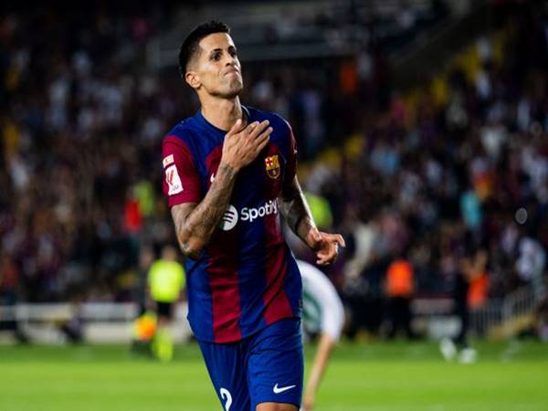 Chuyển nhượng 29/2: Barcelona muốn ép giá Man City